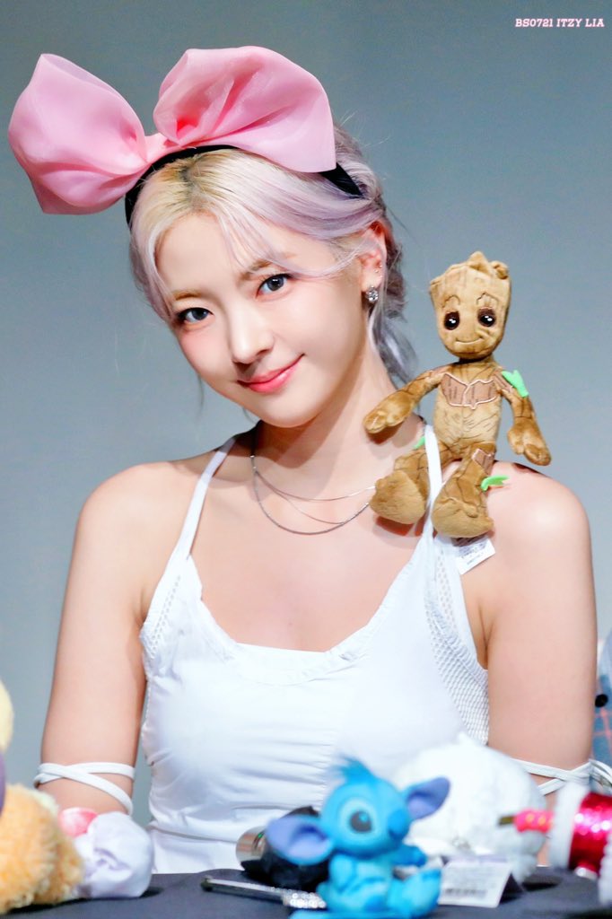 𝟳𝟮𝟭.𝘇𝗶𝗽 tweet media