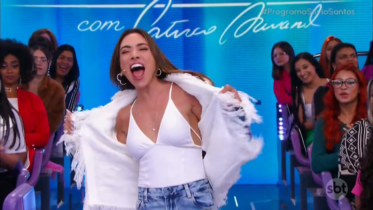 kftvbr's tweet photo. Simplesmente Inês Brasil colocando os girassóis pra jogo no #ProgramaSilvioSantos