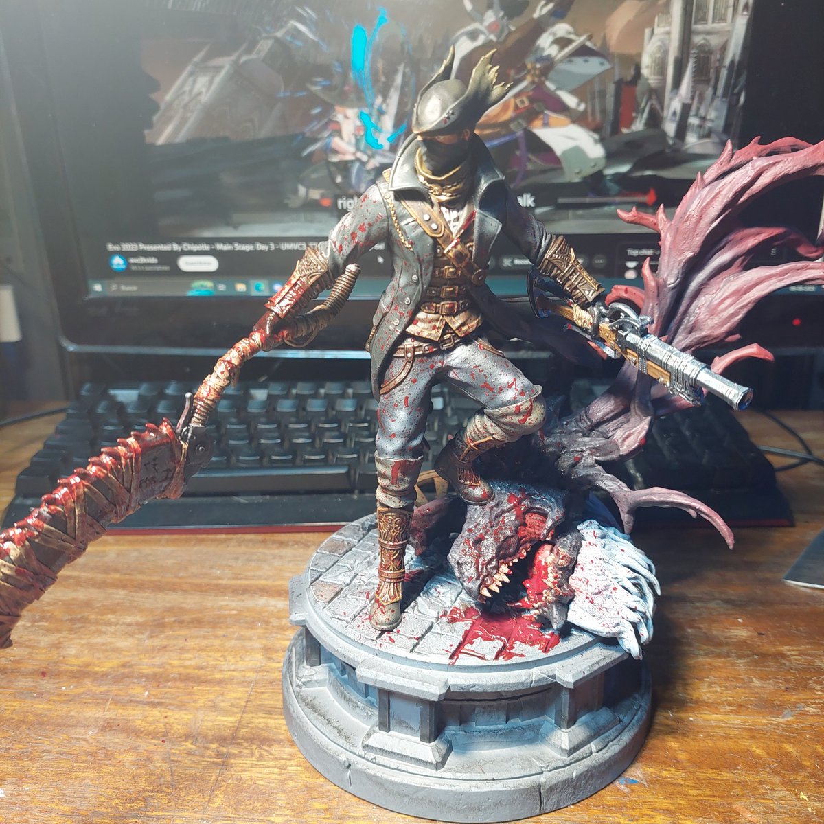 OkrimVP's tweet photo. Enough trembling in your boots. A hunter must hunt.

The Hunter from #bloodborne 
Model by @NomnomFigures
#3dprint https://t.co/UwiNyiBRfe
