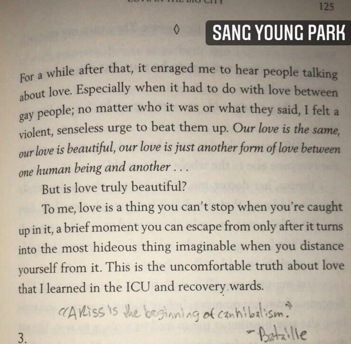 dnu_suyong's tweet photo. @.suyukkie #dnugram Mais uma recomendação de livro, poderia ler mil vezes! Se quiserem posso contar a sinopse. E apresento meu segundo amor, o Kafka, ele é meu cachorro mais antigo, temos muitas memórias juntas. https://t.co/03WFNKVgkc