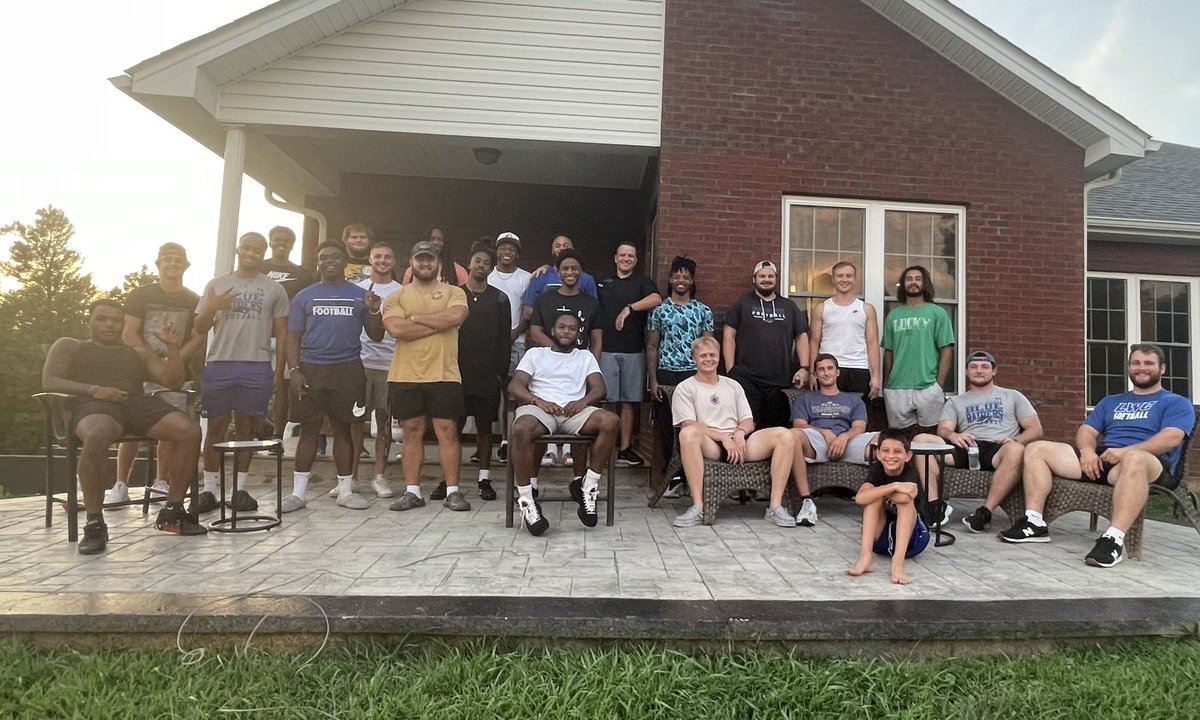 Phil Kleckler tweet media