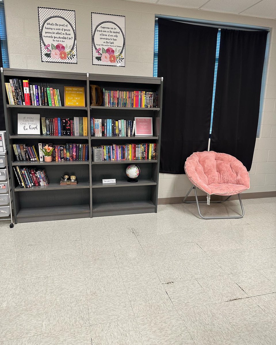 MrsAnnaEllison's tweet photo. πFirst day of YEAR 9 is tomorrow!
π©΅All the good vibes, thoughts, and prayers as we enter the 2023-2024 school year.
#RocketsUp #Rockvale #EnglishTeacher #BeLikeFeeny https://t.co/aerZ65ovB1