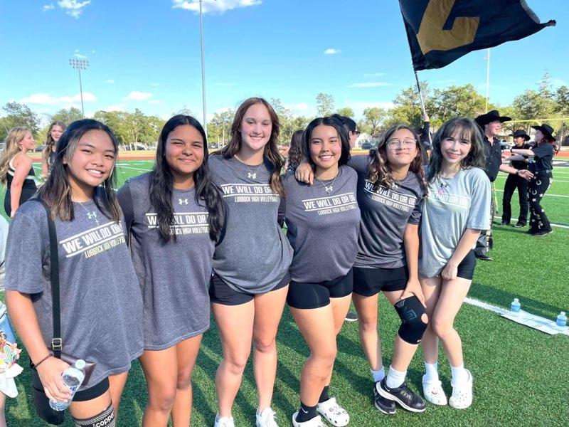 WesternerVB's tweet photo. 👆Ride 4 The Brand Westerner Nation!! This is only the beginning! Pretty cool to be part of 'Meet The Westerners' and kick off this school year + our 2023 VB season! 💛🖤🤠🏐 #OBOF @lhswesterners @LubbockHSSports @CoachRod91 https://t.co/3D2fYgX7So