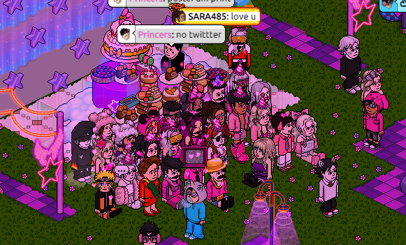 JotaJota07_'s tweet photo. se tirar eu e meu amor @Royaltyrh só fica gente feia ai mizericordia kkkkkkkkkkkkkk #VemPraRH https://t.co/1u6qyFDpms