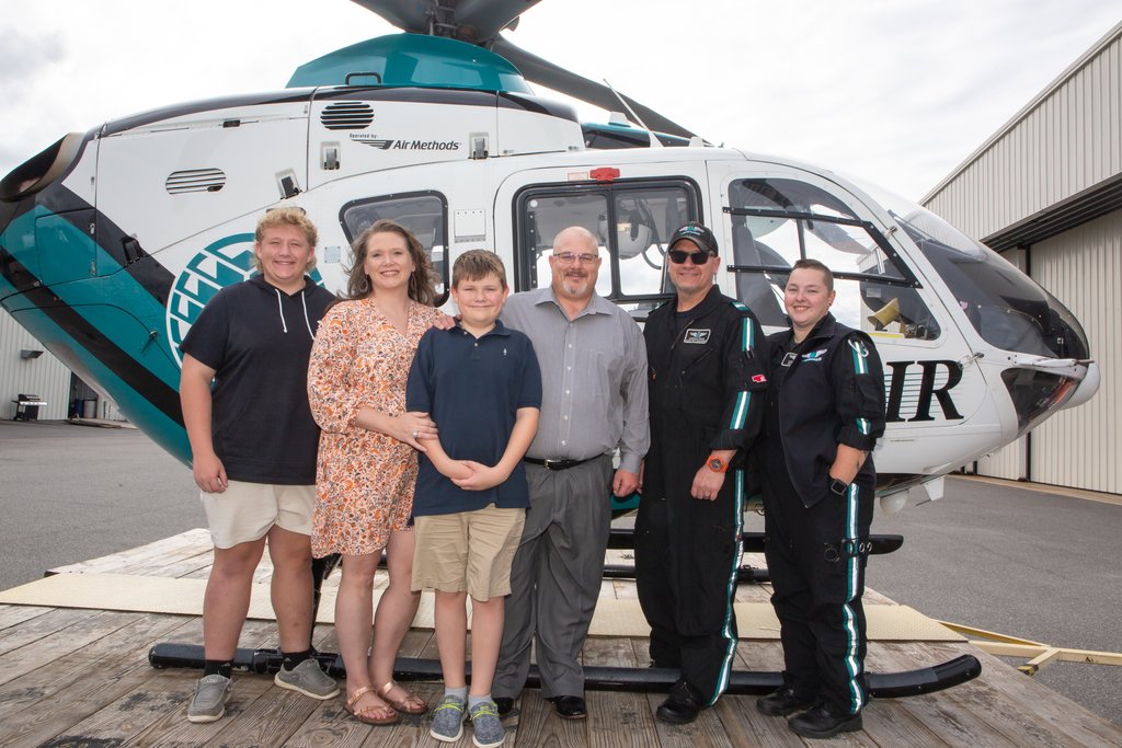 Pep_Raise's tweet image. Miraculous COVID-19 Reunion: MedCenter Air Crew’s Heroic Actions and Hopeful Journey pepunlimited.com/people/reunion…

#Reunion #DanEroh #HeroicActions #HopefulJourney #MedCenterAir #HealthcareHeroes #PowerofHope #HealthcareMiracle #SecondChance #FamilyGratitude #Resilience #PepRaise