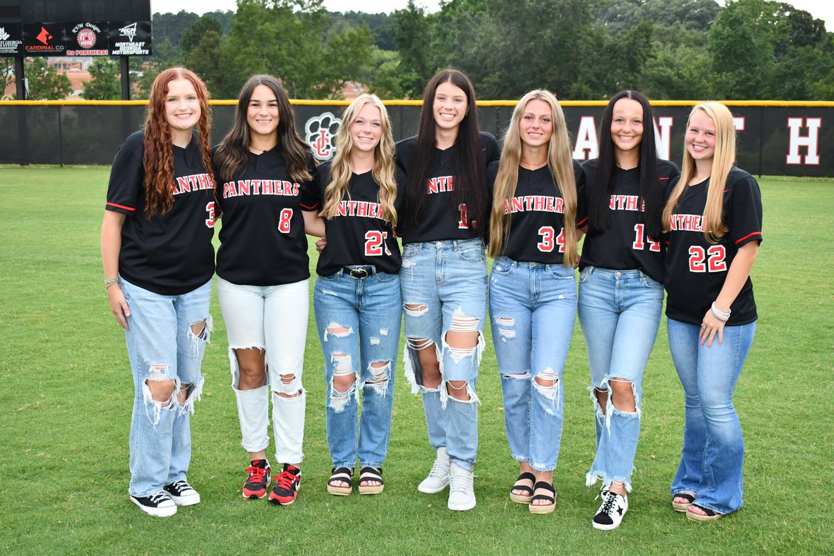 Special day loving our Seniors! Excited to watch these amazing seniors lead on and off the field this season! #Family #Together #Seniors #PROUDtobeJC