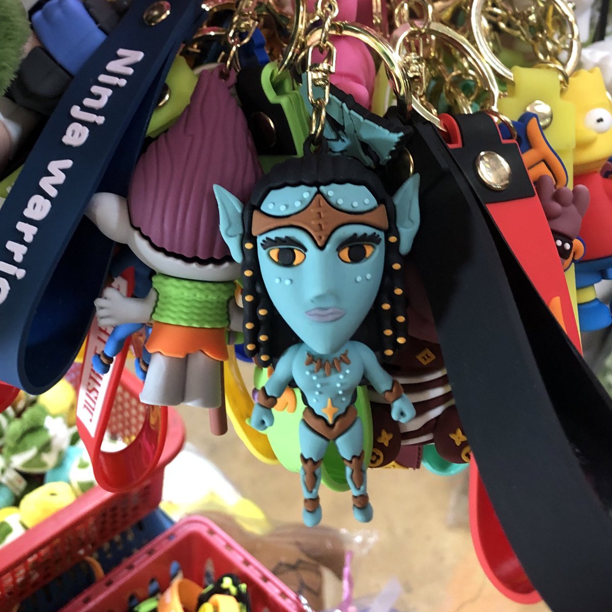 tf happened to neteyam?? 😭