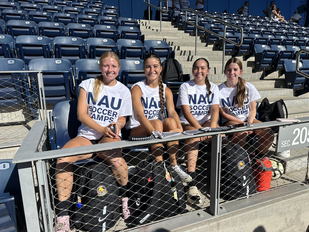 Rreichwald27's tweet photo. Had an amazing experience at the NAU ID Camp this past weekend! Big thanks to Coach Alan, Coach Ray, and Coach Chris for taking their time to teach us and give us an insight to their wonderful program!

@NAUWomensSoccer 
@RoyalsFCAZ 
@ECNLgirls 
@ImCollegeSoccer 
@ImYouthSoccer https://t.co/sd48TpUF8y