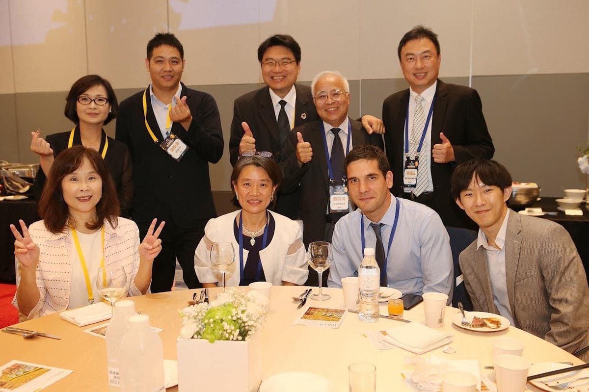 Many thanks to the Chinese Professional Management Association of Hsinchu for inviting me to their annual awards ceremony.  I can't think of a more welcoming community. Hsinchu is really a unique place.