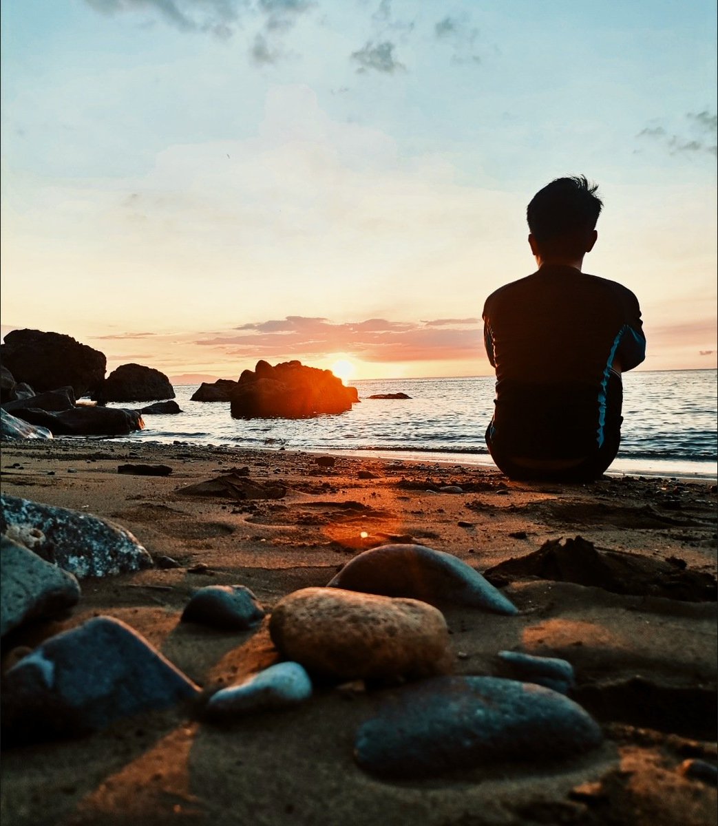syrel_deleon's tweet photo. @WWF This is my fav spot in Batangas, Philippines, this place giving me relaxation, peace and refresh my mind from stress from work, I love the scenery here specially the sunset. https://t.co/2UEbY5E0Vg