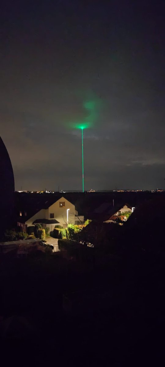 lucatimusic's tweet photo. this afterparty beacon is extra https://t.co/Znt4J1PqRS