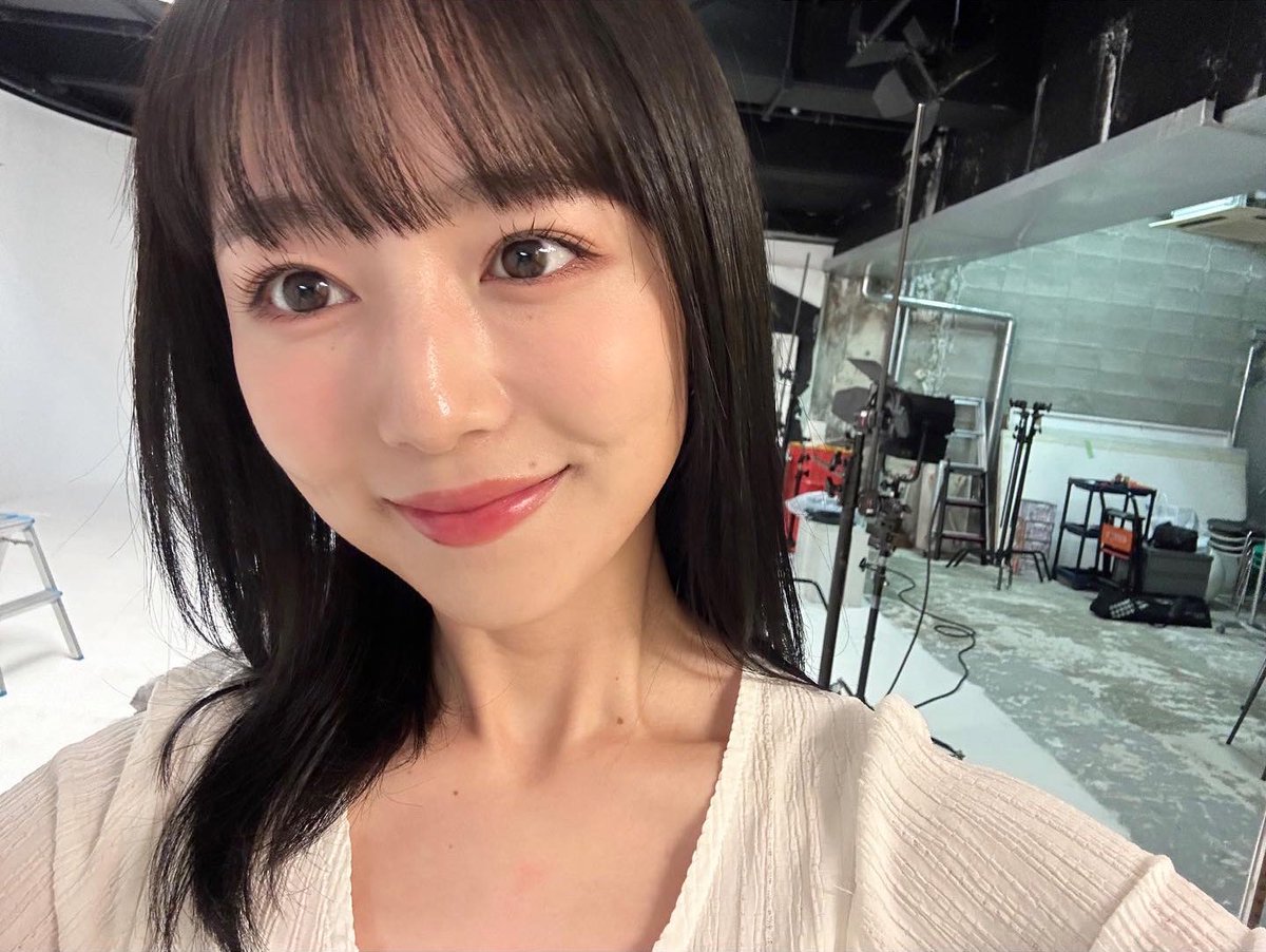 yua_sard's tweet photo. 皆さま、こんにちは。

2023.8.7
2nd Digital Single「その結婚、正気ですか？」
本日リリースとなりました。

��して！OP主題歌を歌わせていただく、TOKYO MXドラマ「その結婚、正気ですか？」も今夜10時からスタートです…💎(TVerでもご覧いただけます)

たくさんの方の心に届きますように…❕ https://t.co/Nhh8ebPdqU