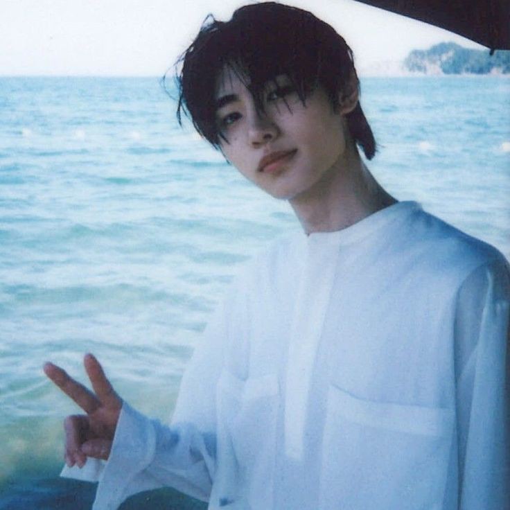 oreoz_hoon tweet picture