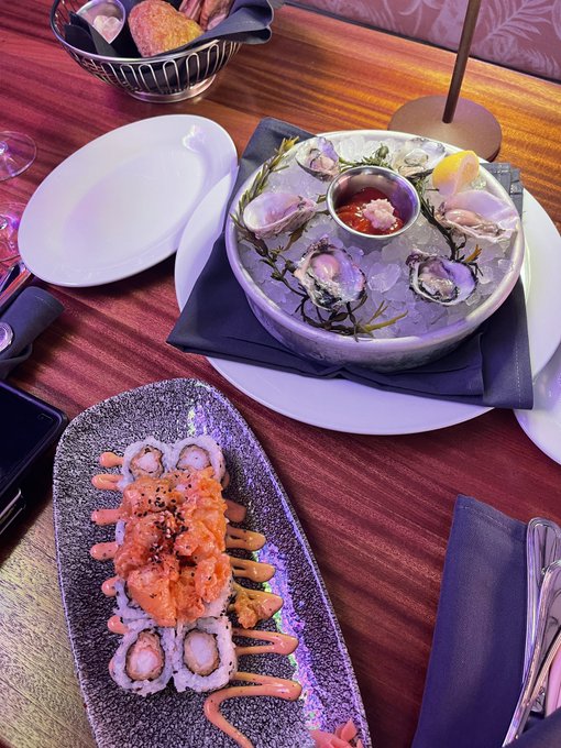 I had the best date last night&hellip;. If you have a chance you should really try the new restaurant Oceans<a href="/tag/besties"class="tags"><span>#besties</span></a>