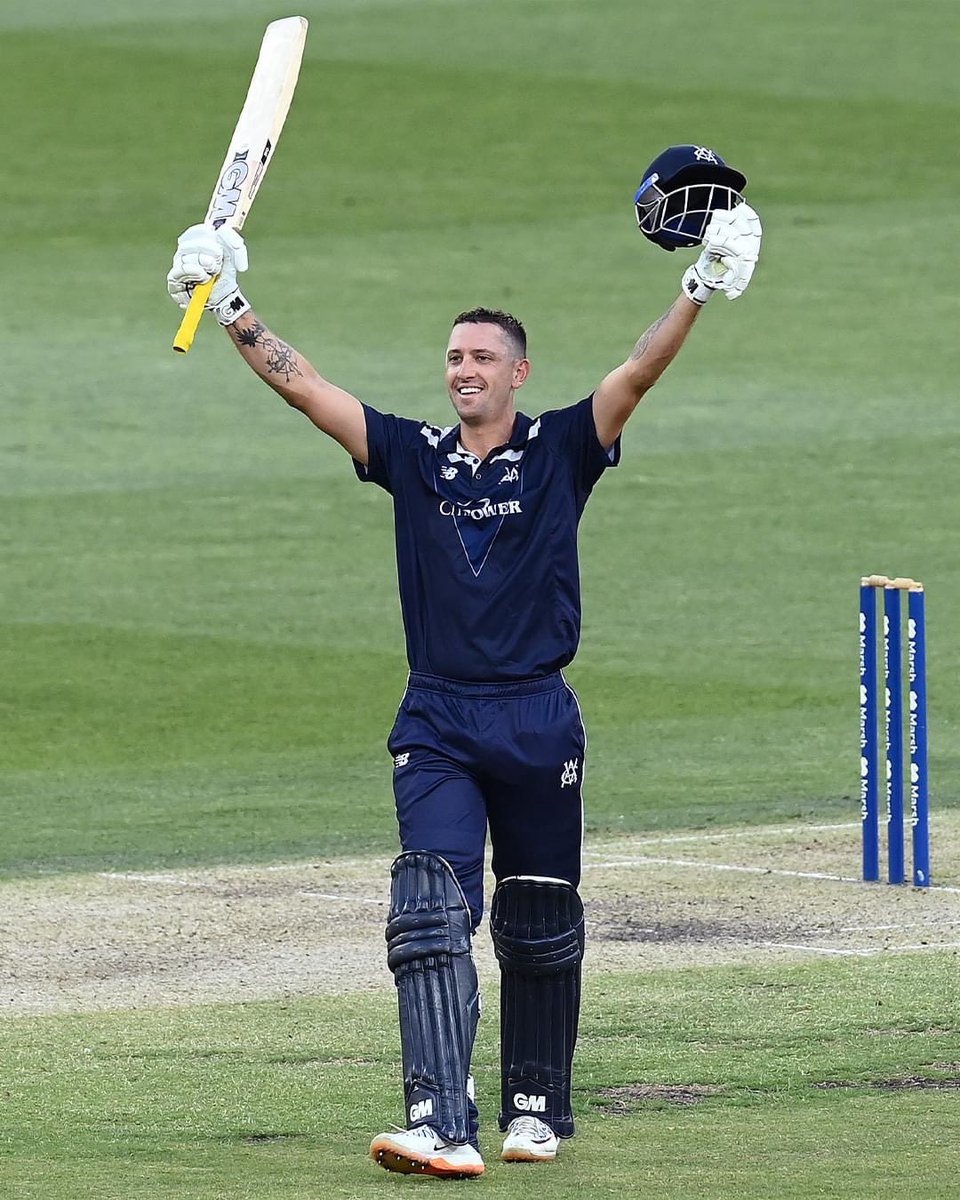 VicStateCricket's tweet image. Just rewards 🙌 

Congrats to Matt Short (T20) and Glenn Maxwell (T20 &amp;amp; ODI) on their selections for Australia's tours of South Africa and India 🇿🇦 🇮🇳 

#vicsdoitbetter