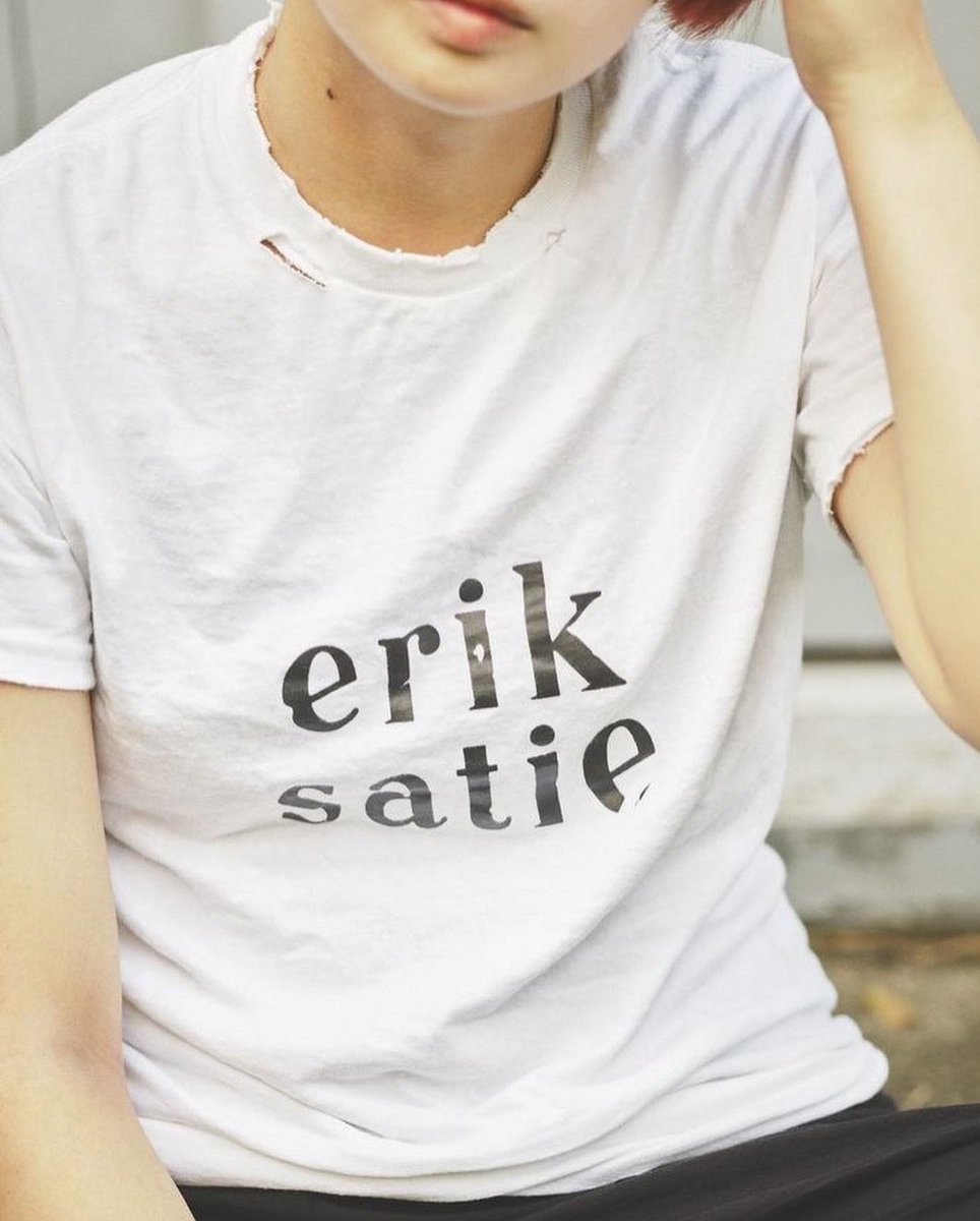 🆕️👕
debaser "erik satie" Damaged T/S (M / L / XL)
boyfandm.theshop.jp/items/77251611