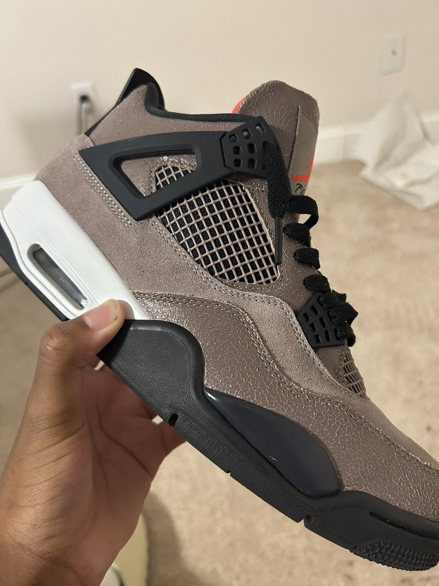 madofps's tweet image. not playing val and actually doing stuff has been the most refreshing thing ever istg