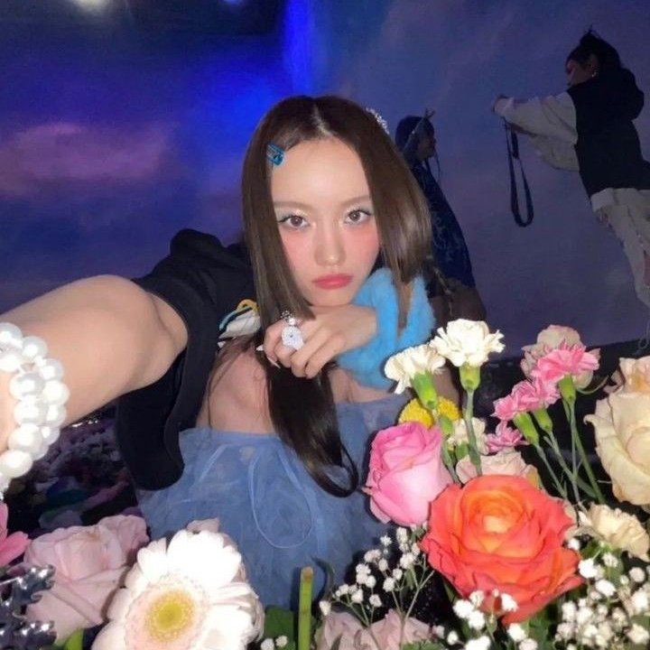urmyvolcano's tweet photo. ❕looking for moots [#stantwt #kpoptwt]

– ruby, 16, she/her
– stay, nswer, carat, alphaz, engene
– any fandoms are welcome 

♡ / ↻ to be moots + spread, tysm https://t.co/Dojmm8JrAZ