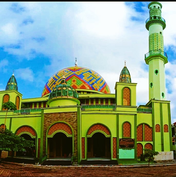 SEMANGAT PAGI LURRR.
SEMANGAT MAKARYO.
SEMOGA PENUH KEBERKAHAN.