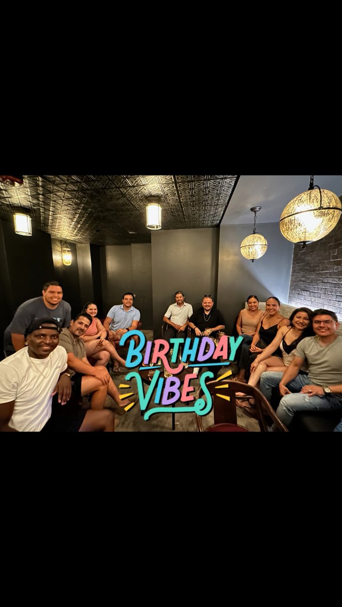 FUAIII's tweet photo. Birthday Fun with friends, co-workers, and familia! Loved every moment!
🩵🎂🥳🎉🎁😎🖤
#DrFlorencioUArandalll #37YearsandCounting #BirthdayVibes #BlessedAndGrateful https://t.co/Utd9eQ8A4V