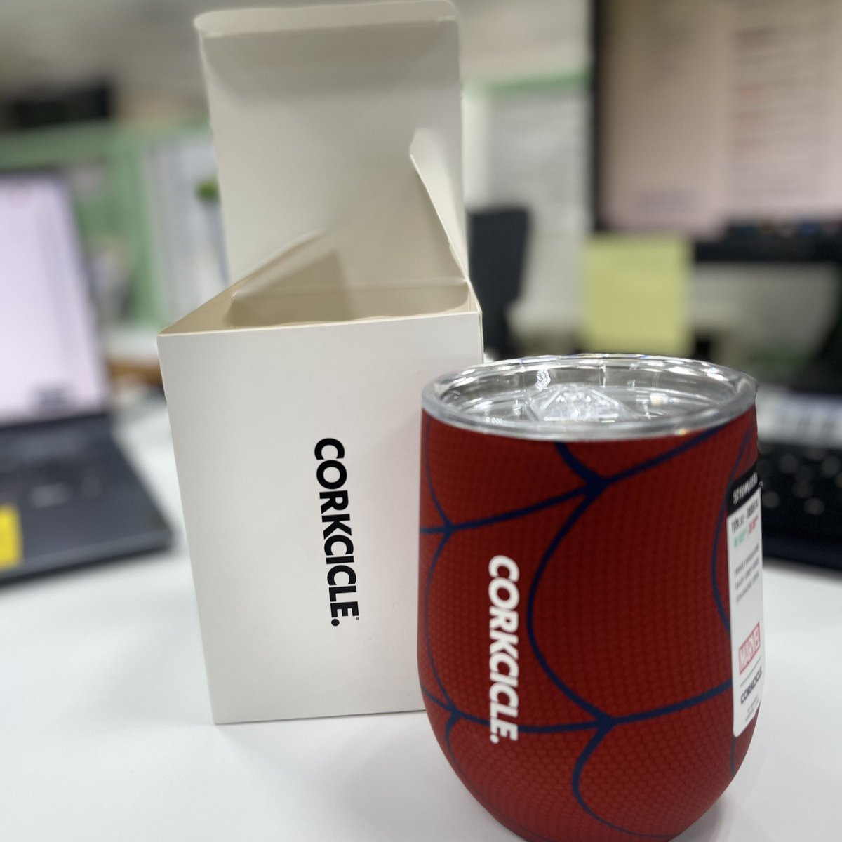 WTS
Corkcicle Stemless 12Oz

Open 500.000 
Harga asli 700.000 di web site

New item, hadiah tapi ga dipake
