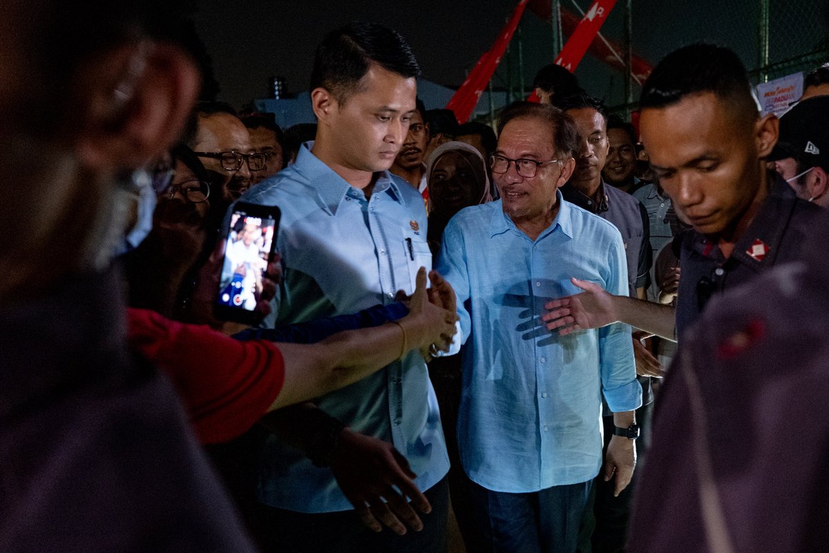 Anwar Ibrahim tweet media