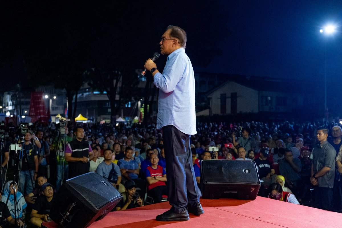 Anwar Ibrahim tweet media