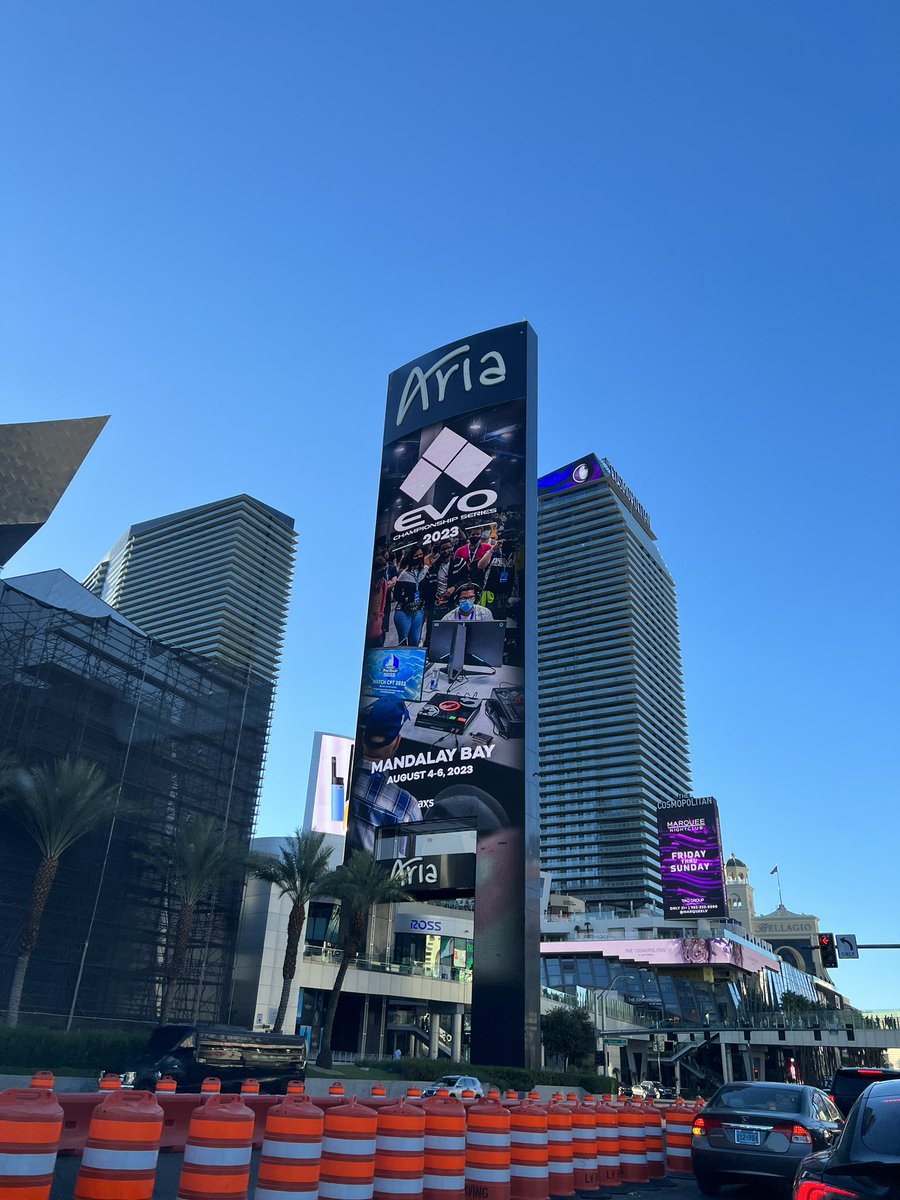 EVO sure has come a long way! The signage on the strip looks incredible 😳