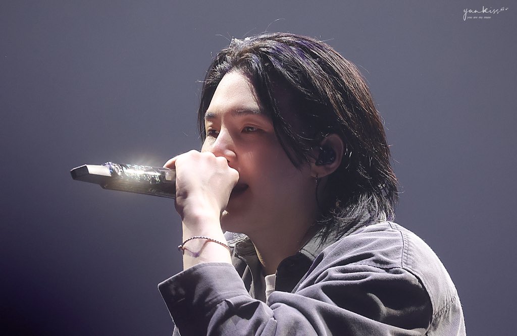 YUNKISS tweet media