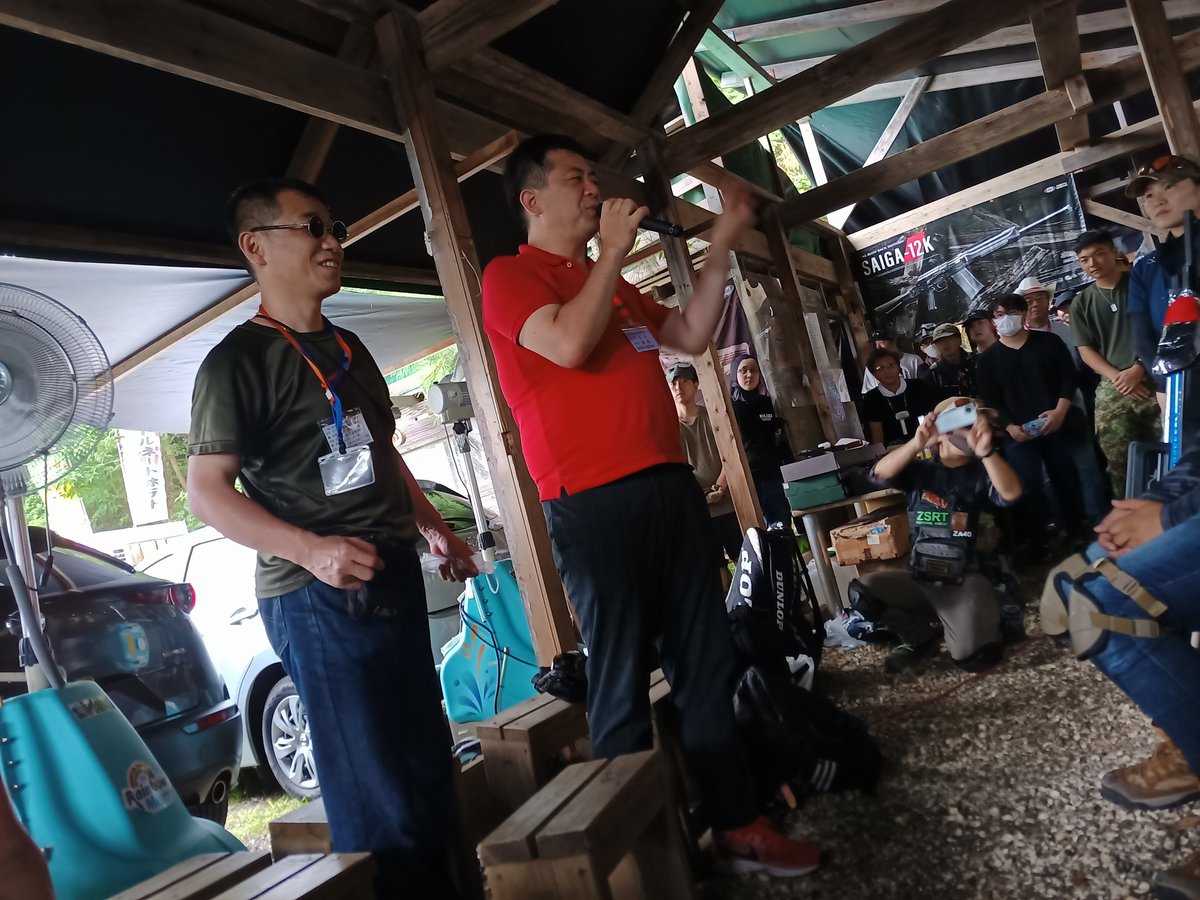 kathu__to's tweet photo. 8/5(土)鹿児島市ドラグーン(@DRAGOON94991894)でイベント参加
GATE原作者柳内たくみ氏を始めとしたクリエイターの方々や自衛隊
、スナイパーのカズさんも参戦で楽しかったです。
このような企画を準備したオーナー等に感謝☺
#summerattack
#鹿児島サバゲー
#dragoon https://t.co/HVYXPZJfqO