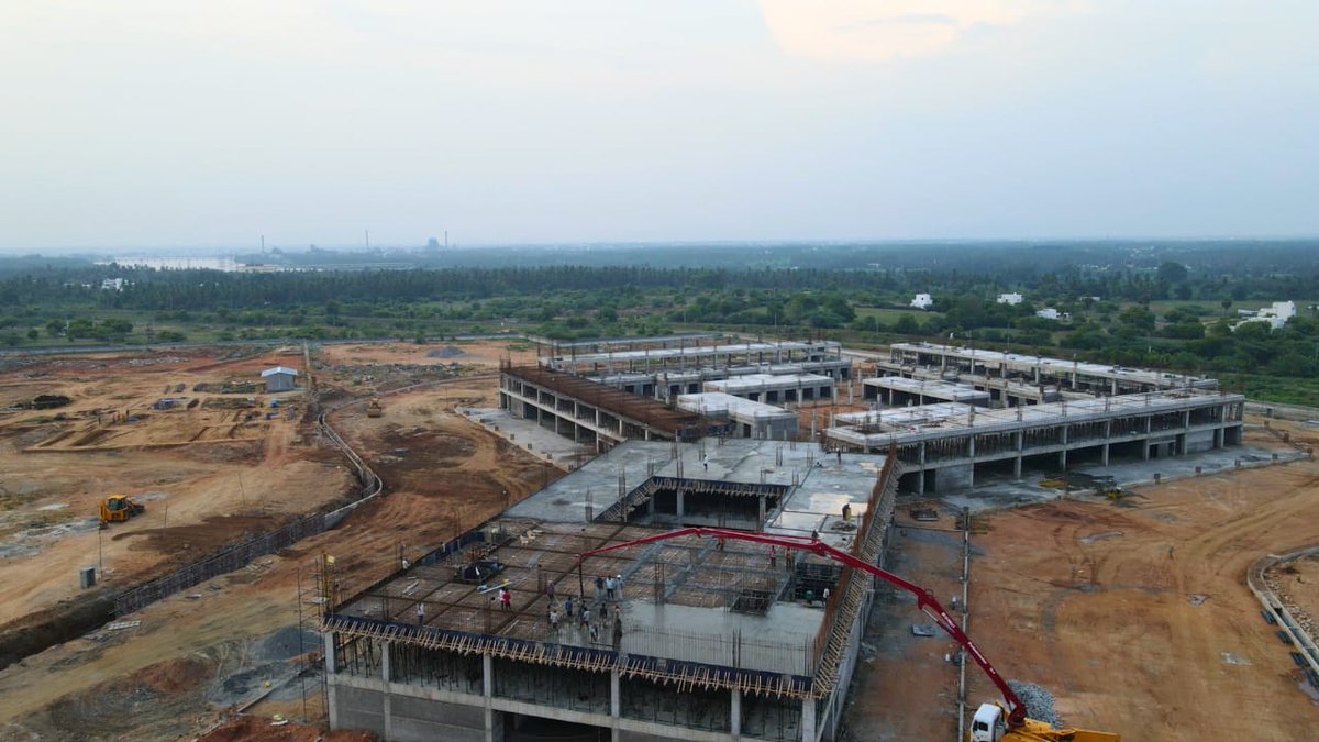 District Collector, Erode tweet media