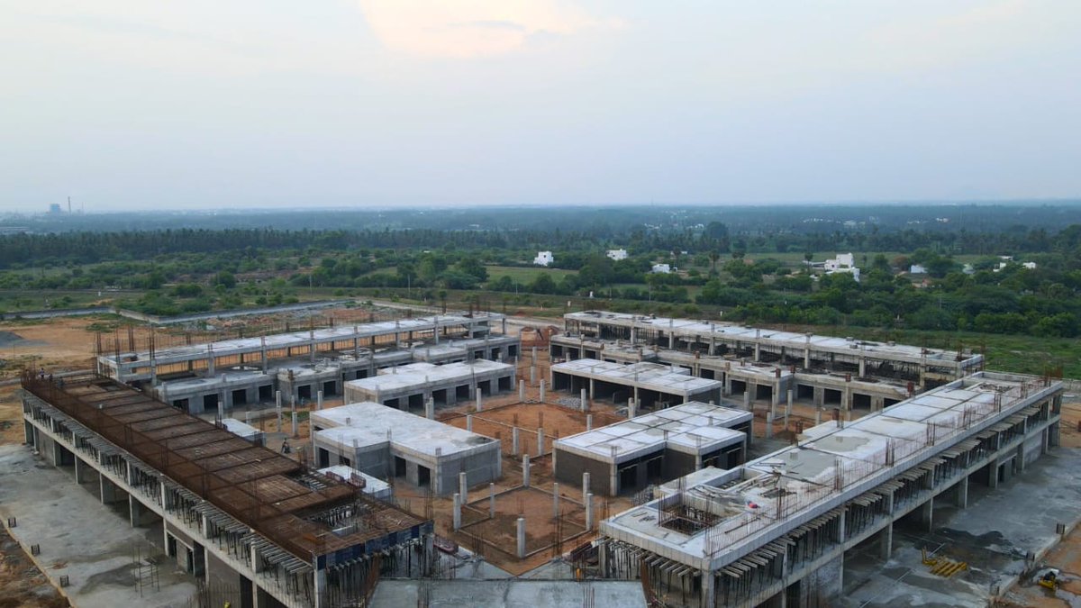 District Collector, Erode tweet media