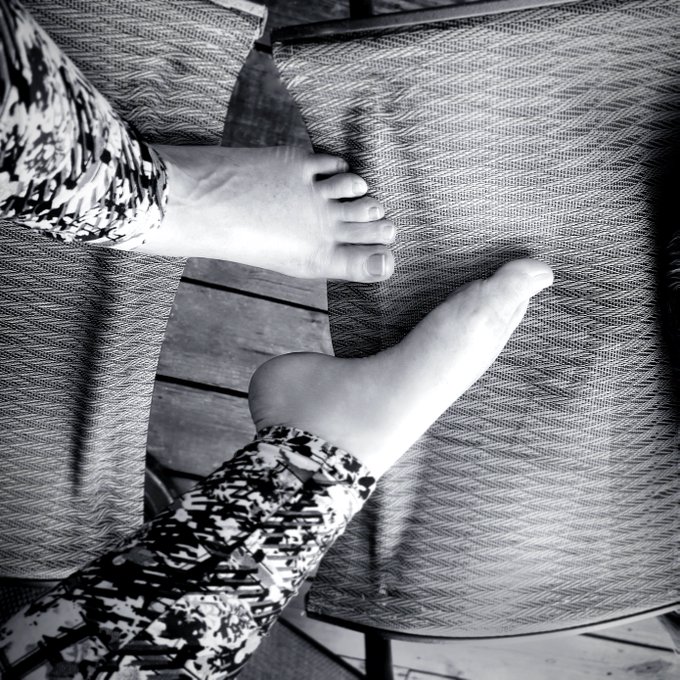 gratuitous pic for my fetishists! Next time I&rsquo;ll post when I have fresh pedi/toenail polish. FAQ: shoe<a href="/tag/quoteoftheday"class="tags"><span>#quoteoftheday</span></a>