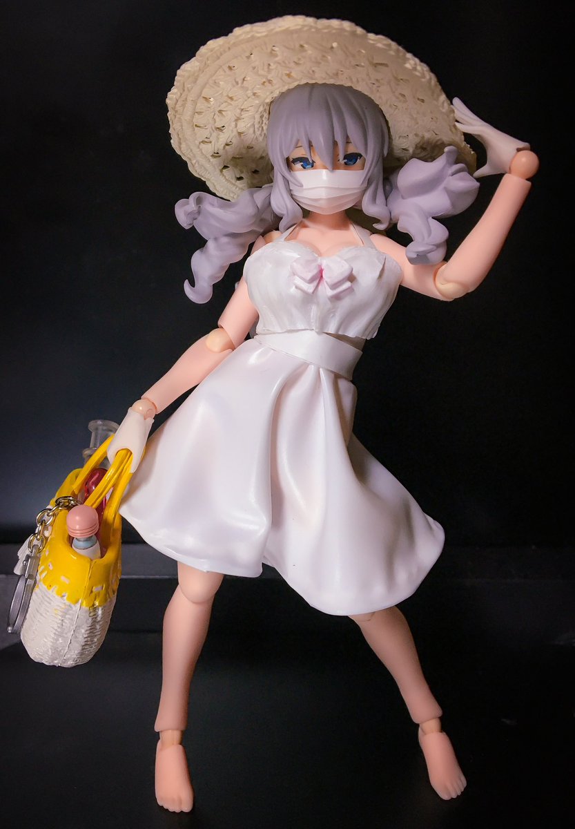 figma水着そに子ボディ装備の鹿島さん用白ワンピ完成しました。
おさげのリボンはまどかの足首から持ってきました。
色塗り甘いとこあるのでそのうち塗り足したいです。(h 