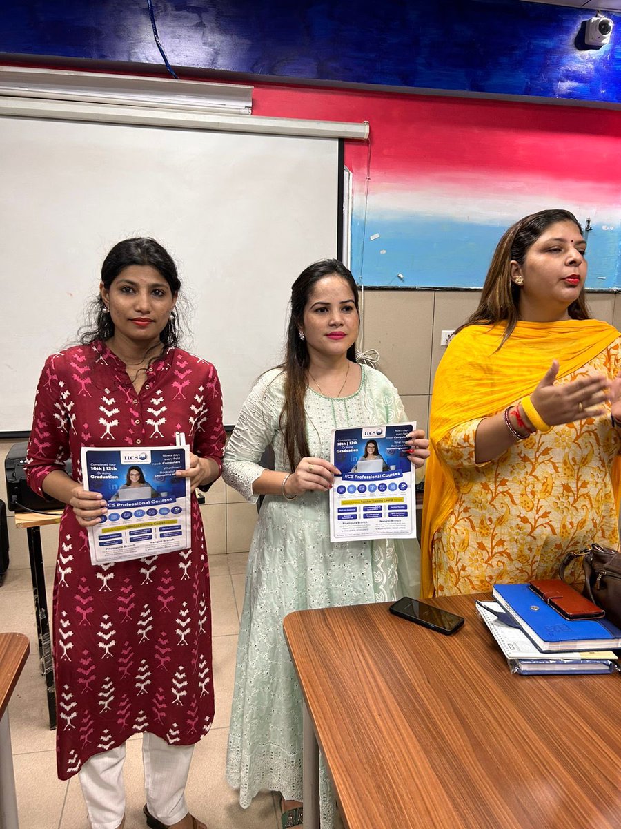 SvRohini's tweet photo. #Volunteer Indian Institute of Computer Science (IICS) PROVIDED A CAREER COUNSELLING SESSION ON "Career options in IT" FOR 50 Science students of class 12
@SvRohini  #northwestb 
HoS @awadhesh289
VP @bharti_kalra
V.I  @devikadrall
CRCC: Aarti 
DURCC: Pardeep Kumar
@drmanishadiet https://t.co/tN7ocMoJJL
