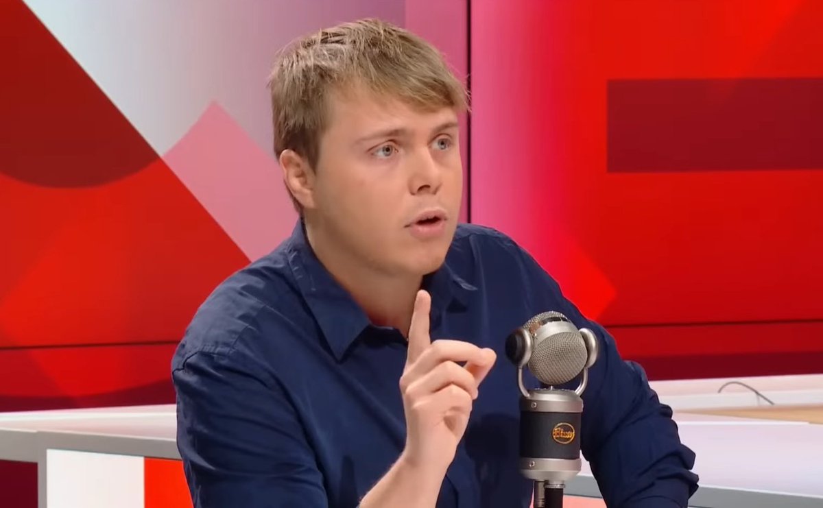 🔴 EN DIRECT :
🗣️"Si Zelensky refuse de libérer Juan Branco, alors il faudra intervenir militairement au Niger" déclare Louis Boyard