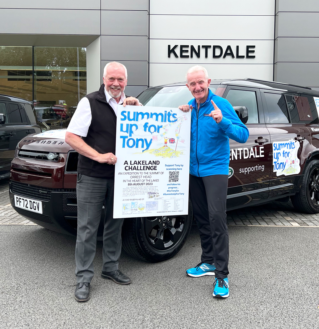KentdaleLR's tweet image. Steven Watts MBE collecting the vehicle for the upcoming charity event in support of the Tony Hudgell Foundation! 

We&apos;re so honoured to be a part of this incredible cause.

Join us in supporting the Tony Hudgell Foundation ➡️ tonyhudgellfoundation.org

#GoTonyGo #SummitsUpForTony