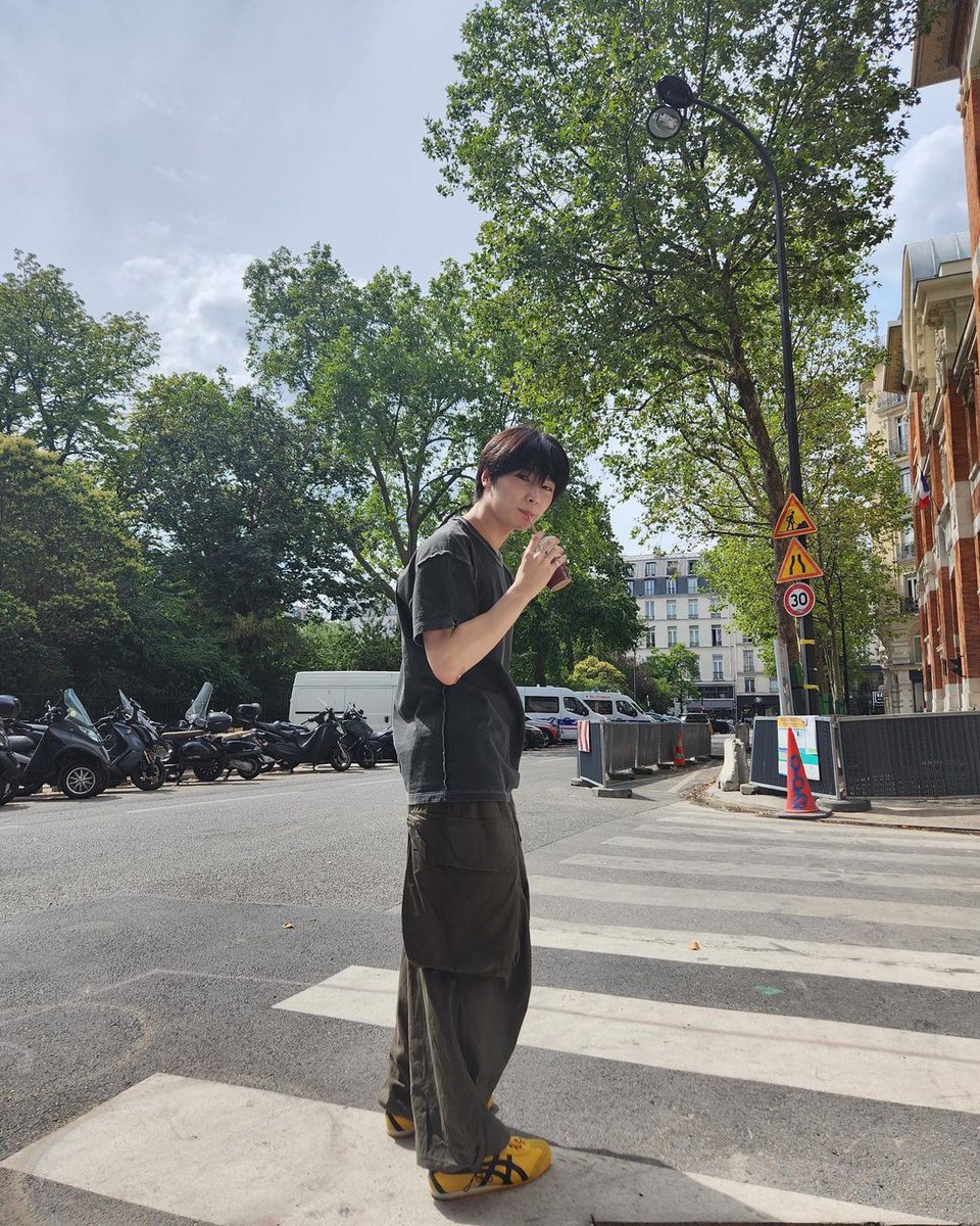 skzselcas's tweet photo. 070823 - I.N

🇫🇷 https://t.co/CLAhxUsf7W