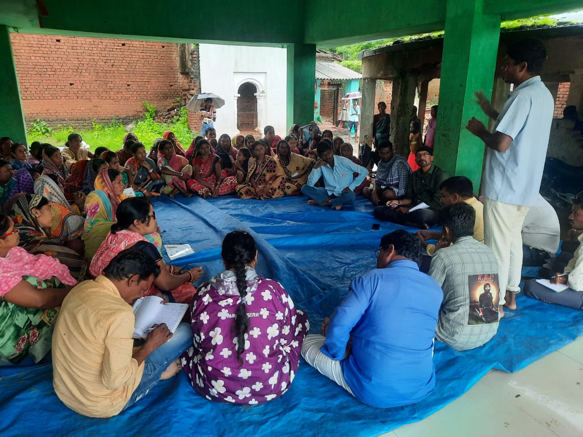 LokUnnati's tweet image. Gaps in Demand&amp;amp;supply- The study reveals that only 60% of farmers receive seeds from the government, 6.6% rely on NGOs &amp;amp; 33.4% locally. So Govt needs to plan accordingly. People are writing postcards to minimise this gap. @krushibibhag @OdishaSecretary @CollectorBgr