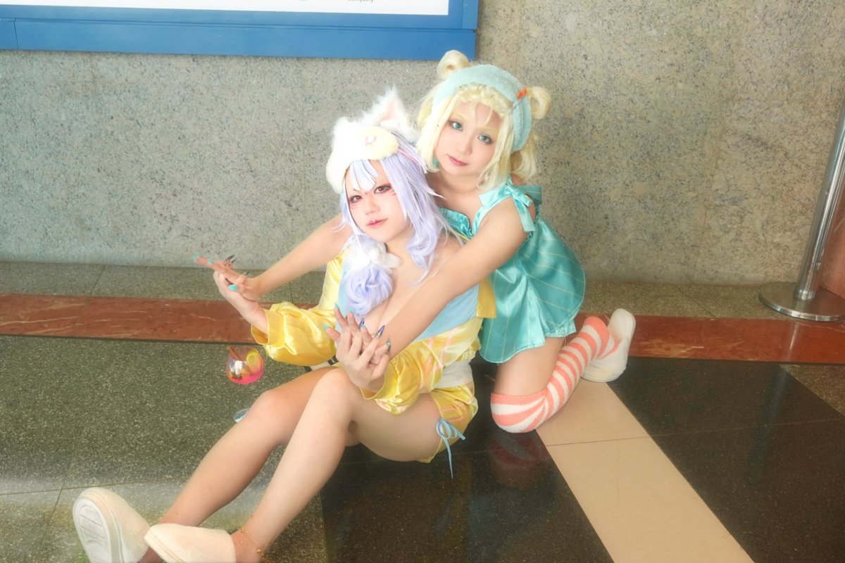 kaibyyyyyyy's tweet photo. Healing💋

⋯⋯⋯⋯⋯⋯⋯⋯⋯⋯⋯⋯
Millie Parfait @zoosu_cos 
Nina Kosaka @kaibyyyyyyy 
⋯⋯⋯⋯⋯⋯⋯⋯⋯⋯⋯⋯

#millieparfait  #RobePlay @MillieParfait #ninakosaka #kosaplay @NinaKosaka https://t.co/i4PlXtFqD9