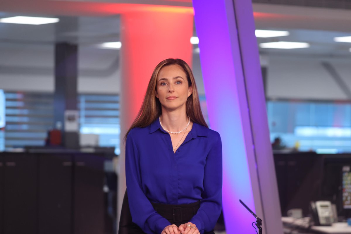 ח"כ מירב כהן ל-ynet radio: "זה מטורלל שראש ממשלה עם כתב אישום, שהוא בניגוד עניינים יחליט אילו שופטים יקודמו, כולל השופטים שבמשפטו. כלומר, שהוא יקבע האם השופטים במחוזי שדנים בתיקים שלו ימונו ויקודמו להיות שופטי עליון"
bit.ly/3DJlqdU
<a href="/sharonkidon/">Sharon Kidon</a> <a href="/YuvalKarni/">yuval karni🇮🇱</a>