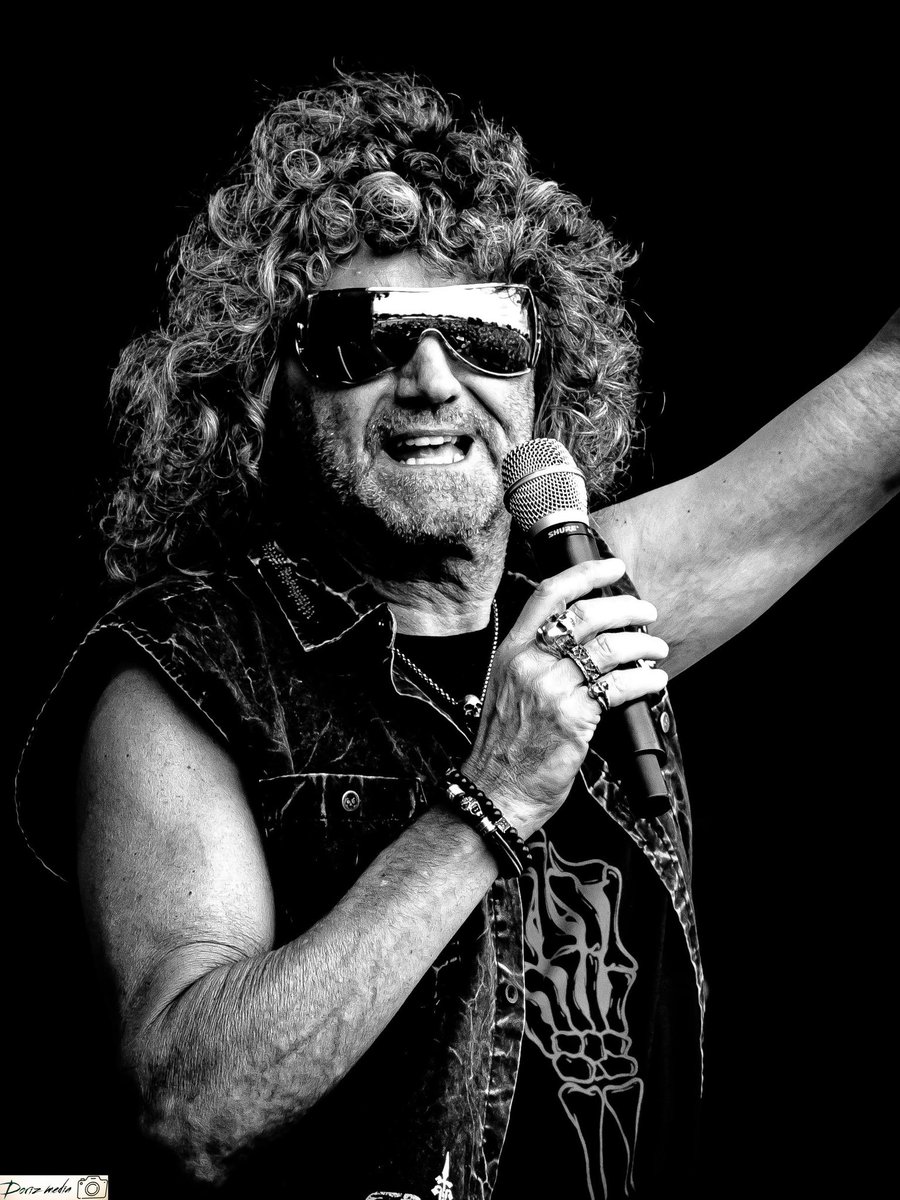 Paul Anthony (@paulanthonyrock) on Twitter photo Love this…..
Awesome photo from <a href="/maid_of_stone/">Maid of Stone Festival</a> whilst hosting The Jeff Beck Memorial Stage presented by <a href="/MLG_Rocks/">Mascot Label Group</a> courtesy of @hunktrees
🤘
<a href="/JefferyWestUK/">Jeffery-West</a> <a href="/the_guitarwrist/">the guitarwrist</a> Love this…..
Awesome photo from <a href="/maid_of_stone/">Maid of Stone Festival</a> whilst hosting The Jeff Beck Memorial Stage presented by <a href="/MLG_Rocks/">Mascot Label Group</a> courtesy of @hunktrees
🤘
<a href="/JefferyWestUK/">Jeffery-West</a> <a href="/the_guitarwrist/">the guitarwrist</a>