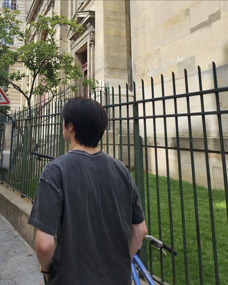 in_igs's tweet photo. ~230807~

🦊💭: 🇫🇷 https://t.co/fVmmEDDyBC