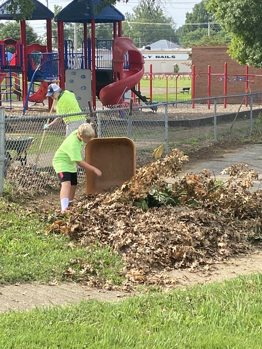 Thanks to <a href="/LovetheVille/">tyler vest</a> volunteers for the hard work of beautifying our school! We had over 50 people from Northeast Christian Church and Lyndon Christian Church help spruce up our school grounds. We are ready to start the 2023-24 school year!