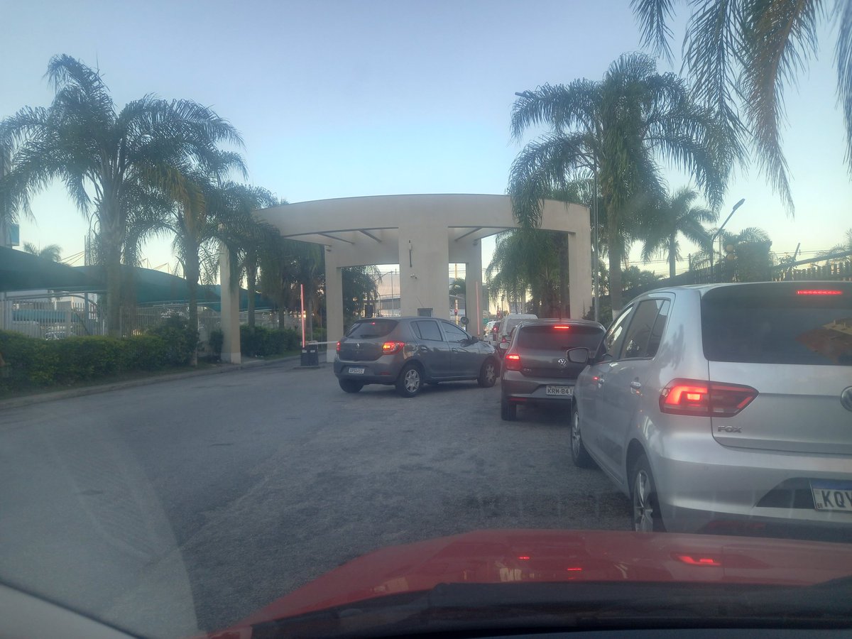 Alexandre T tweet media