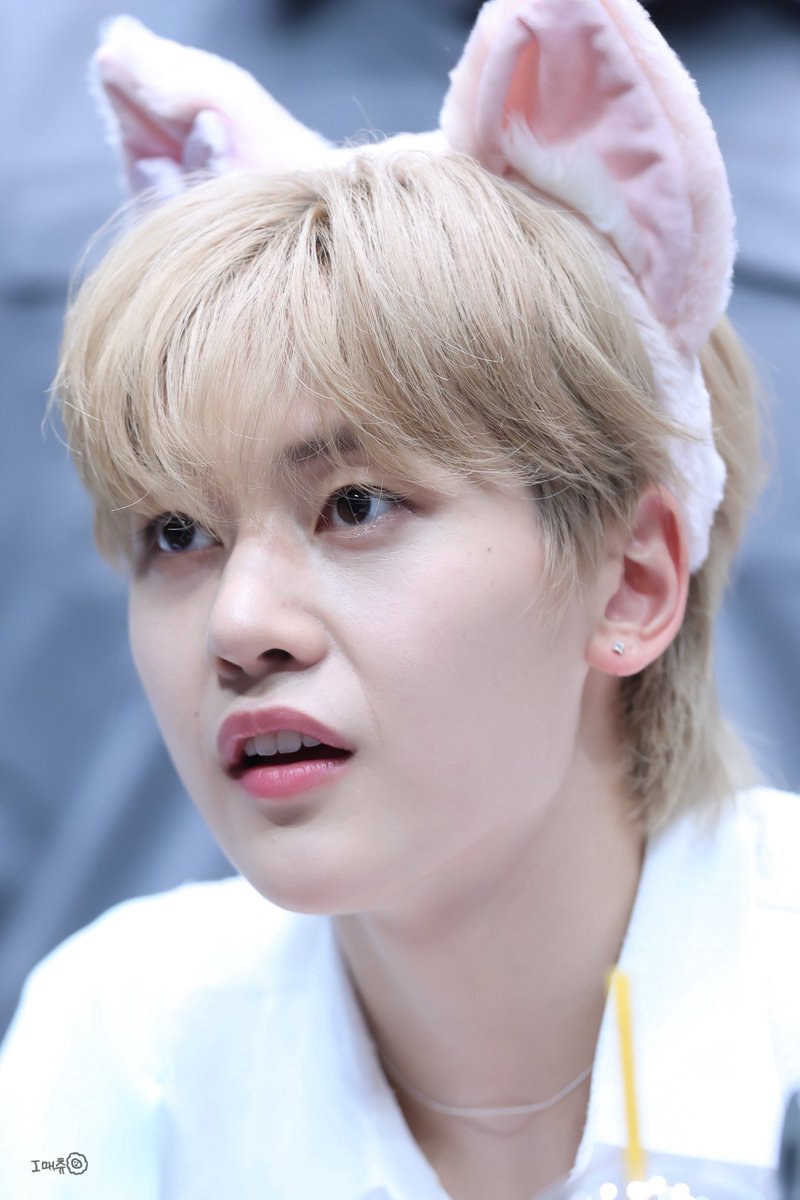 AhSu49595419's tweet photo. You come back healthy today. I'm waiting for you๐ค
#GetWellSoonMATTHEW
#EverydayForTHEW
#๋ฌ๋ธ๋ ํ
#SEOKMATTHEW
#SEOKMATTHEW #์๋งคํ
#ใฝใฏใกใใฅใผ #็ณๅ้ https://t.co/UeWkPiC0oM