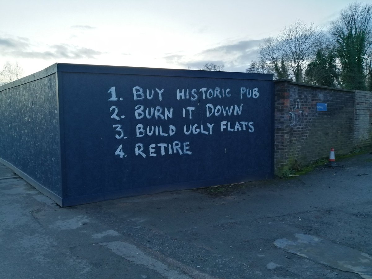 @LordIanAustin @StaffsPolice @StaffsFire @StaffsPFCC Sad. Reminds of The Great Western here in Warwick, which was bought by developers and then burnt down. 

Someone painted this graffiti on the boards, though...