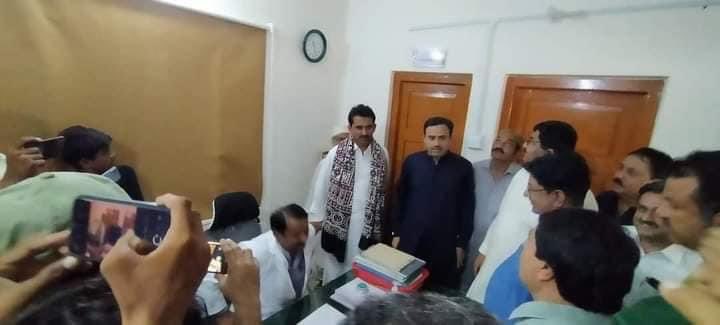 JavedNLaghari's tweet photo. Inaugurated newly rehabilitated Rural Health Center Jaffar Laghari, Sinjhoro Sanghar. Door step primary health facility for more than 50k population of UC JKL, Bitoor . Thanks to PPP Sindh govt for wonderful facility to people. #KhidmatMeinSubSayAgaySindh https://t.co/qTOESUOCJh