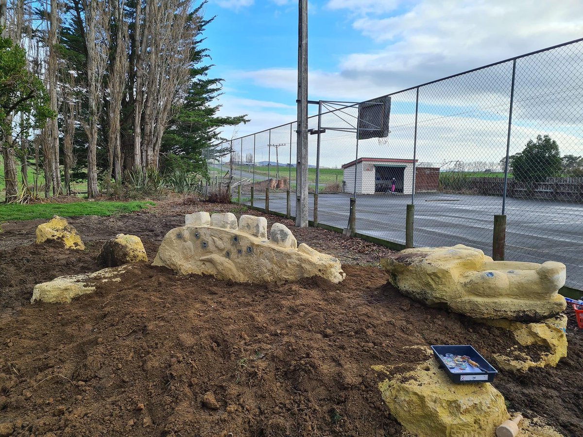 DWithington tweet media