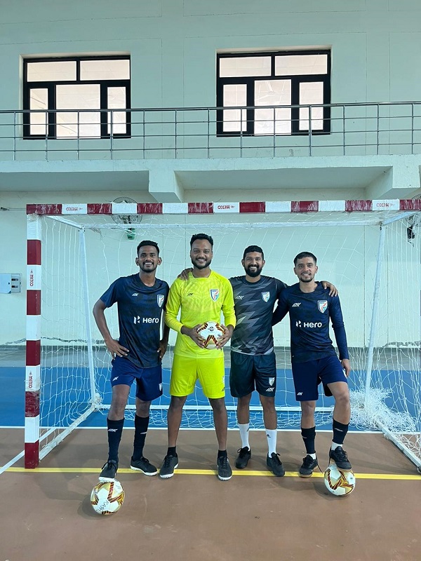 "We will become a powerhouse in Asia soon"
Our interview with Joshuah Vaz, India head coach
futsalplanet.com/news.aspx?id=9…
#BestSportOnEarth